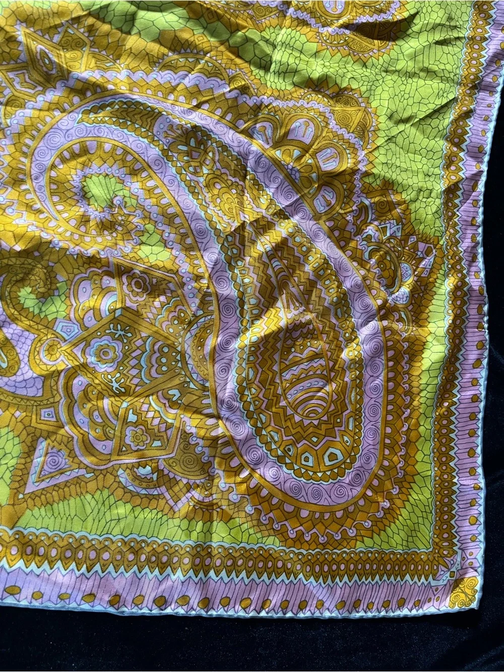 Vera Vintage Silk Paisley Square Scarf